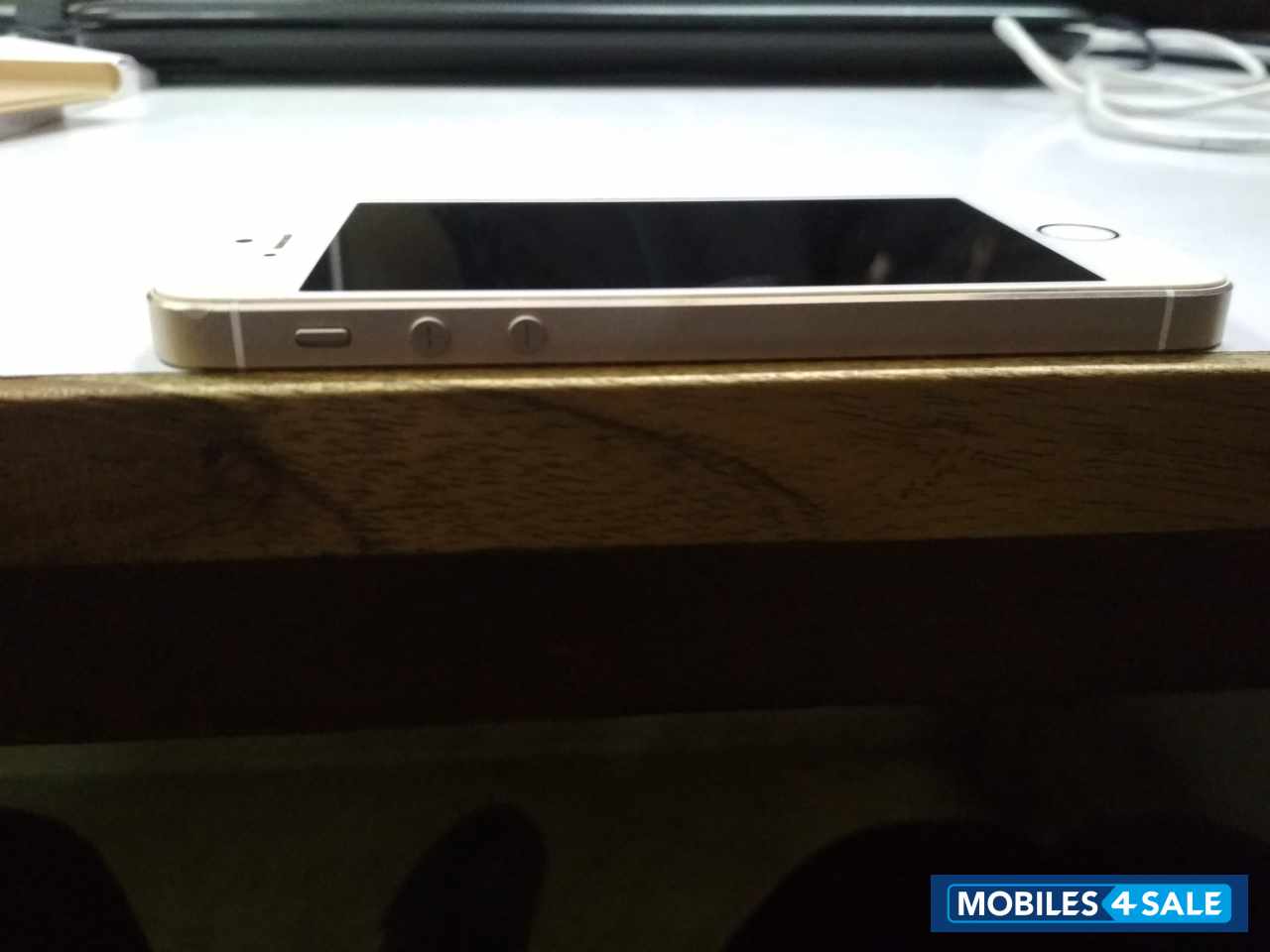 Gold Apple iPhone 5S