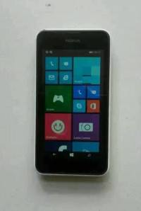 White Nokia Lumia 530