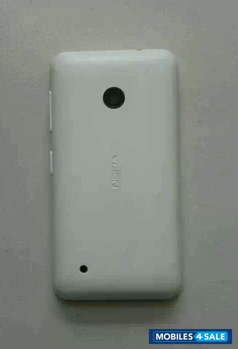 White Nokia Lumia 530