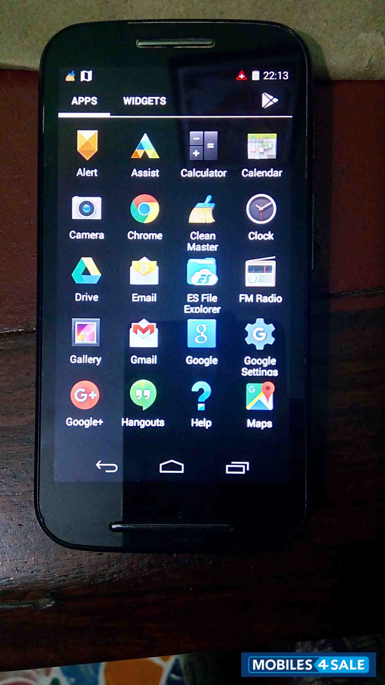 Black Motorola MOTO E