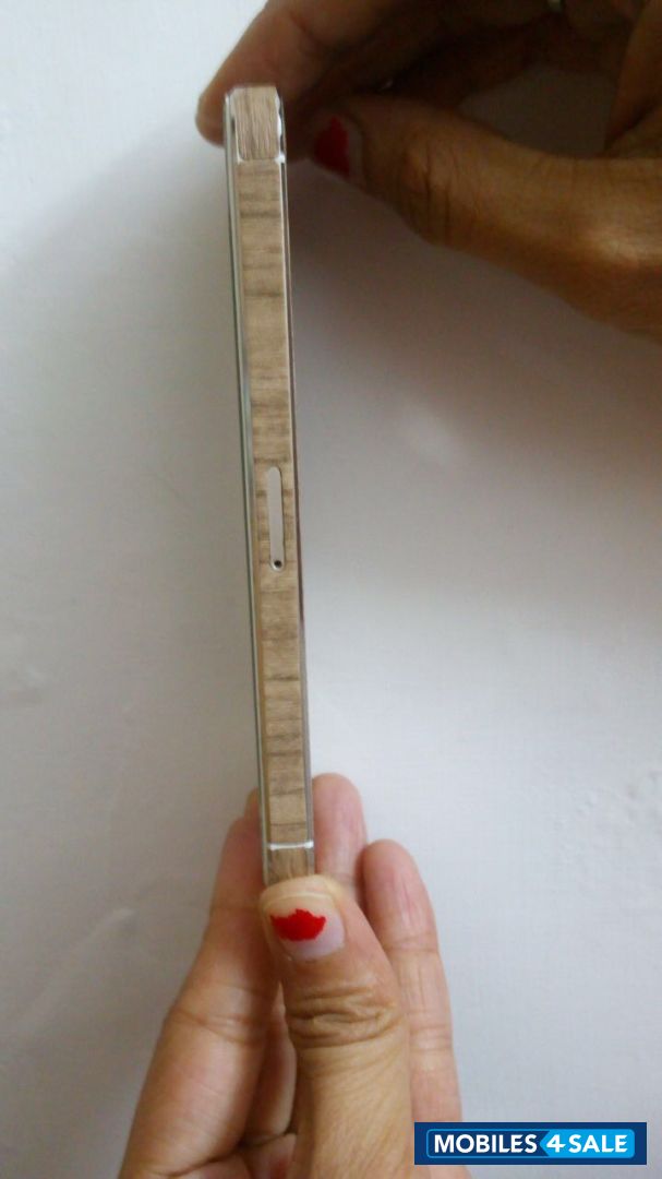 Gold Apple iPhone 5S