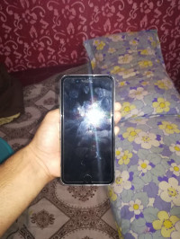 Jet Black 128 Gb Apple iPhone 7 Plus