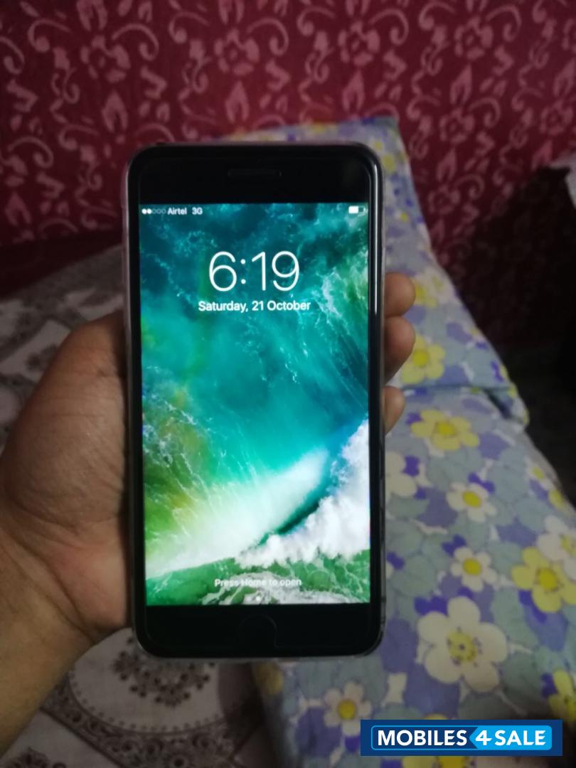 Jet Black 128 Gb Apple iPhone 7 Plus