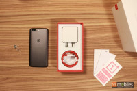 Slate Grey OnePlus 5