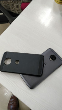 Black Motorola Moto G5S Plus