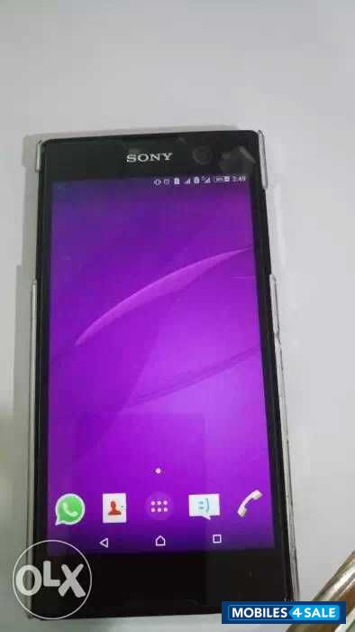 Black Sony Xperia C3