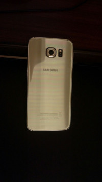Gold Samsung S-series s6