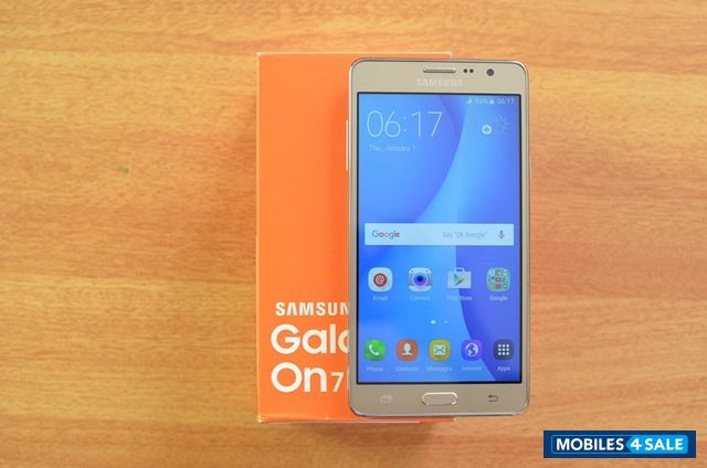 Gold Samsung Galaxy On7