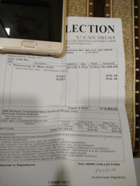 Golden Samsung Galaxy J7 Max