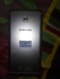 Golden Samsung Galaxy C9 Pro