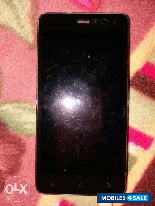 Black Gionee Pioneer P5W