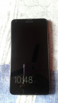 Black Microsoft Lumia 640