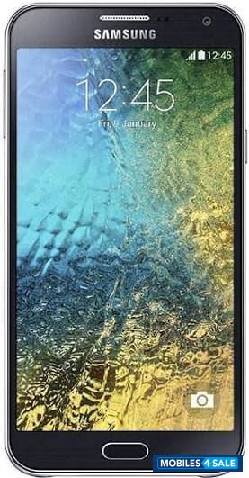 Black Samsung Galaxy E7