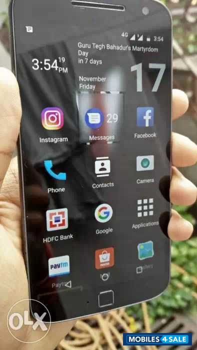 Black Motorola Moto G4 Plus