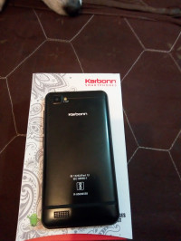 Black Karbonn A40