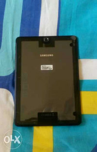 Black Samsung Galaxy Tab S2 9.7
