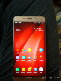 Gold Samsung Galaxy A9 Pro