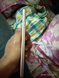 Gold Samsung Galaxy A9 Pro