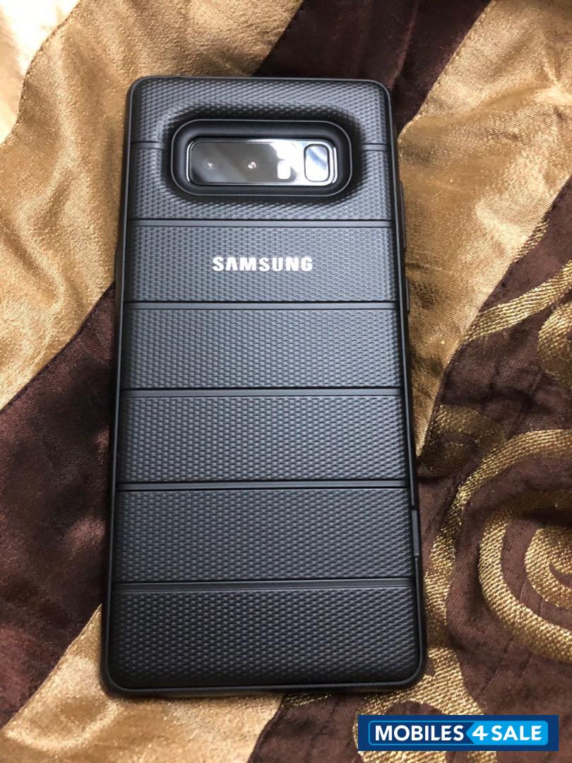 Black Samsung Galaxy Note 8