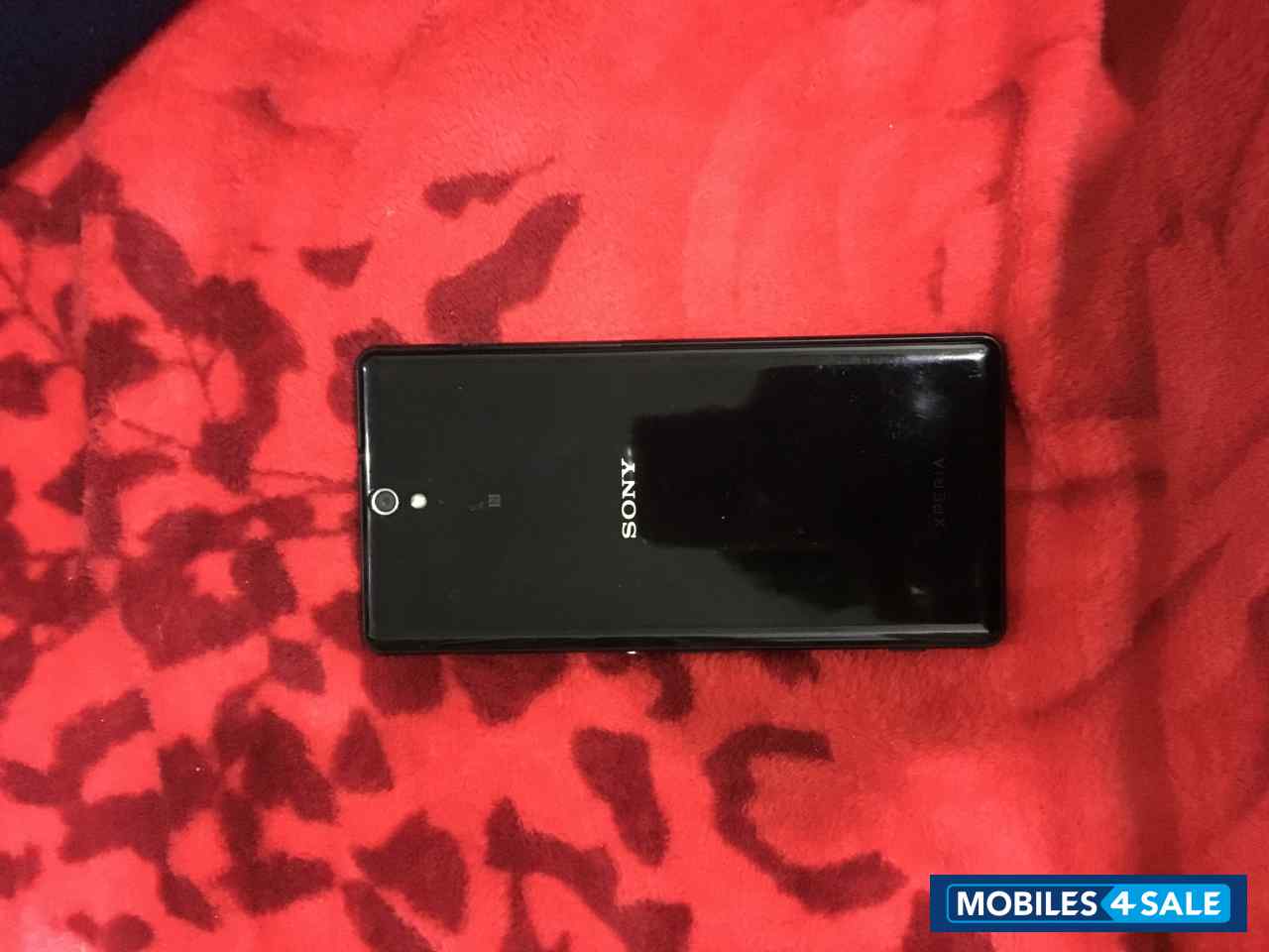 Black Sony Xperia C5 Ultra