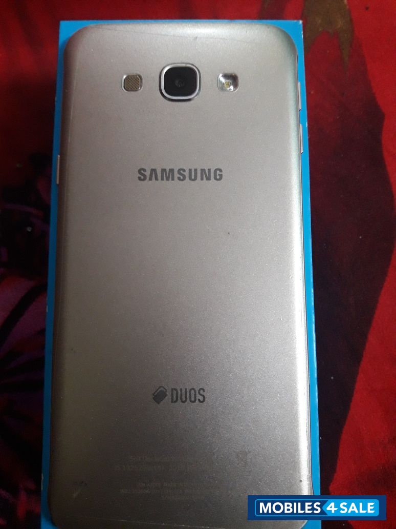 Gold Samsung Galaxy A8