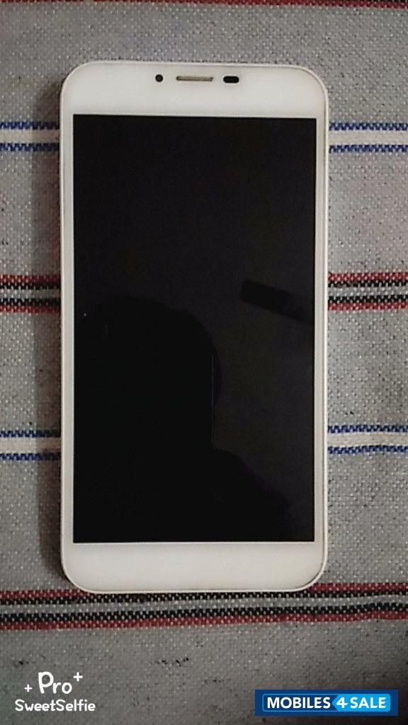 White Intex Aqua 4G PLUS