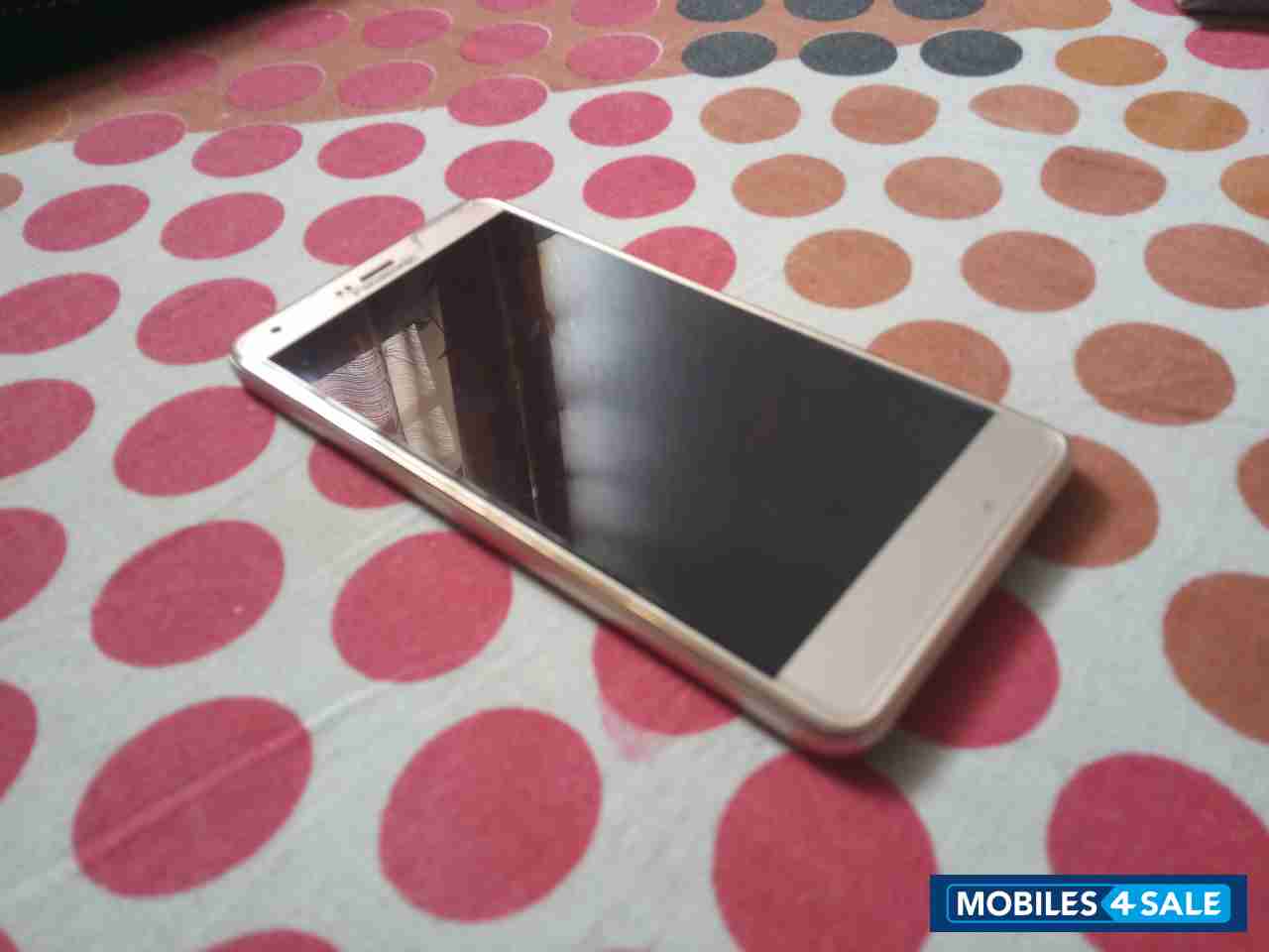 Gold Panasonic P55 Max