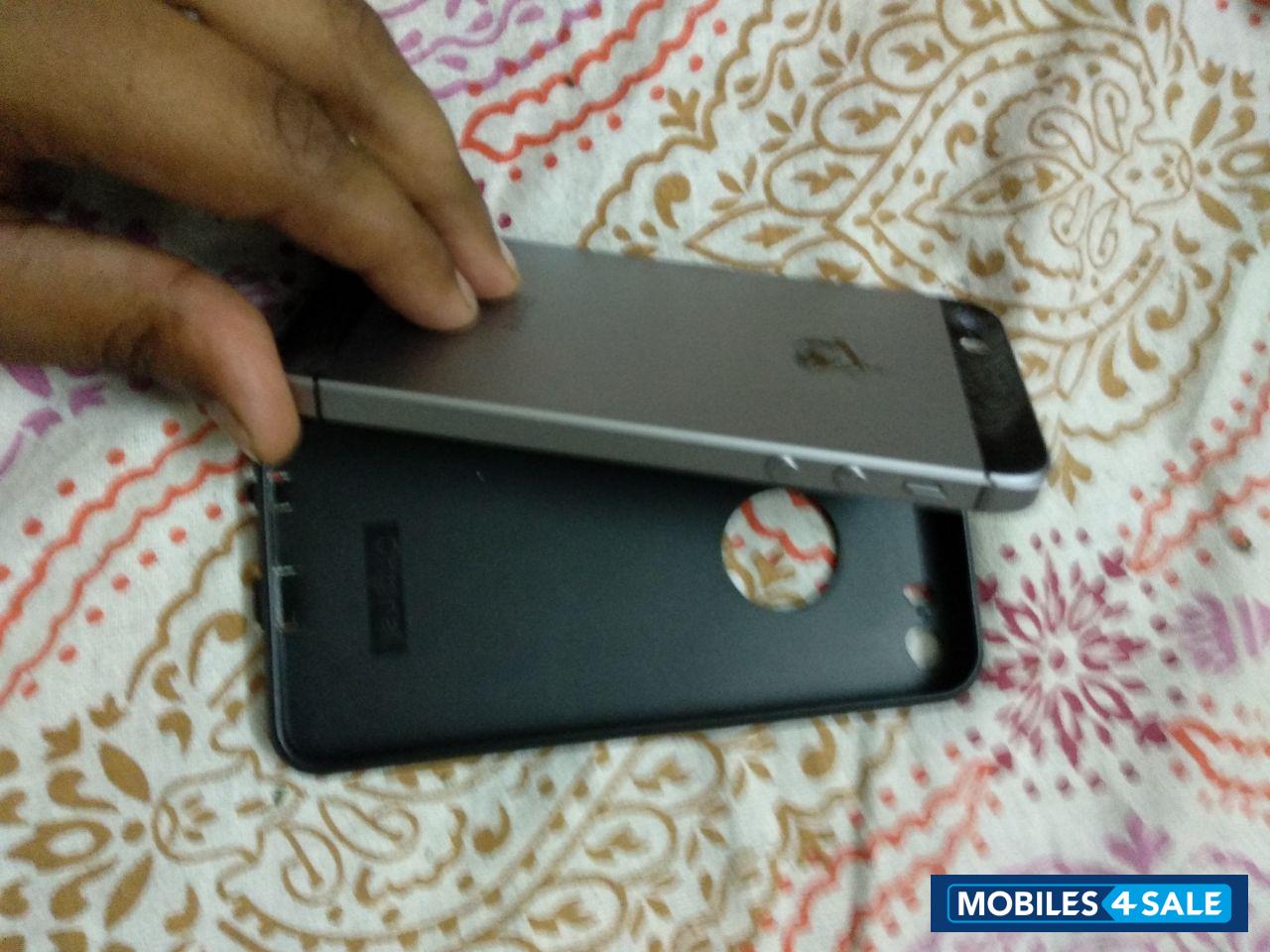 Grey Apple iPhone SE