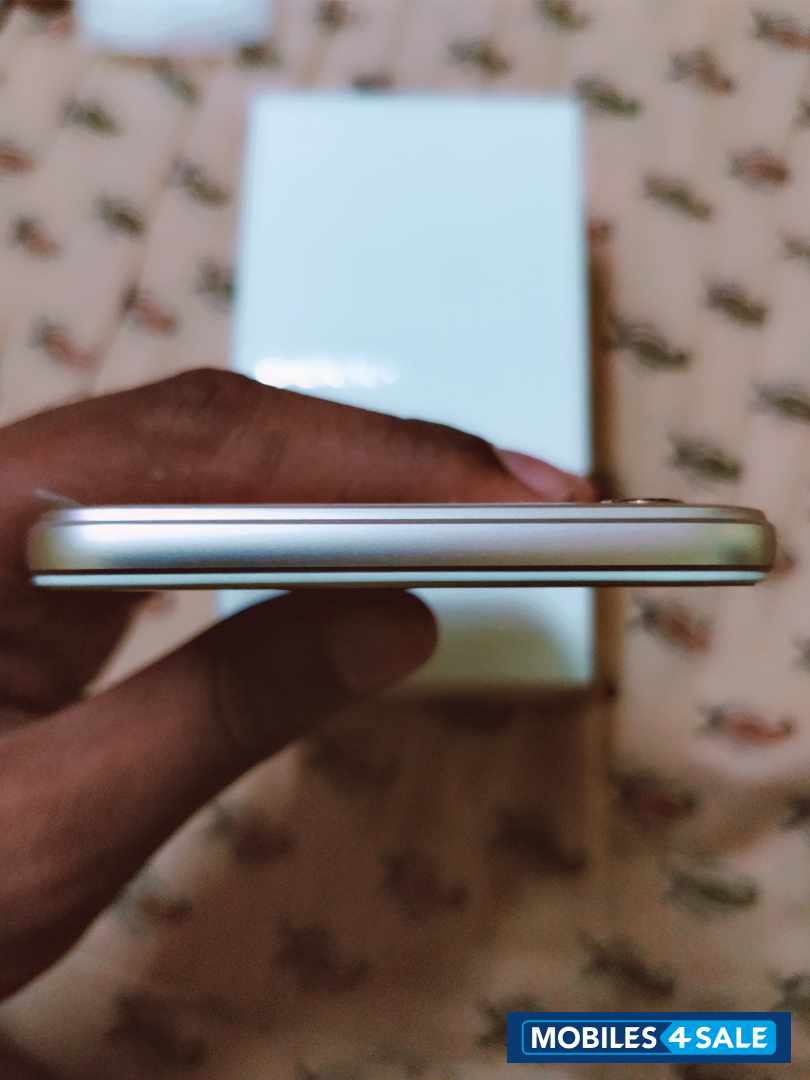 Gold Oppo A57 Gold Oppo A57