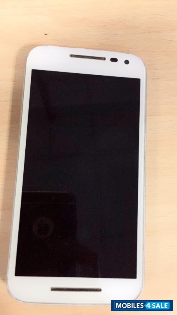 White Motorola MOTO G Gen 3