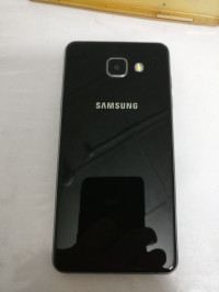 Black Samsung Galaxy A5 2016