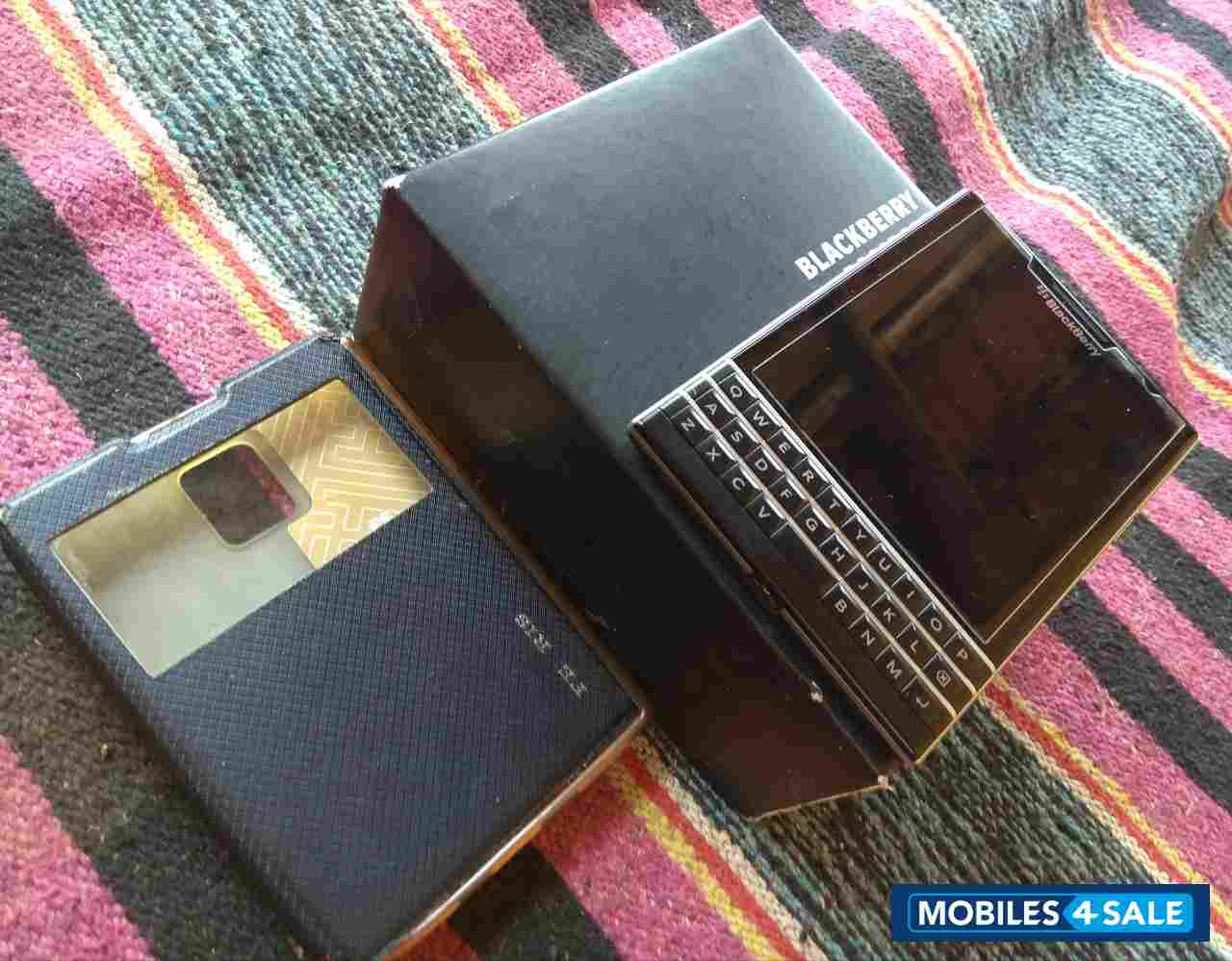 Black BlackBerry Passport