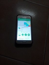 Gold Samsung J-series galaxy j2 sm-j200g