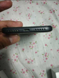 Black Xiaomi Redmi 4