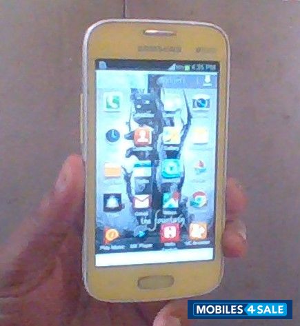 Yellow Samsung GT-series gt-s7262