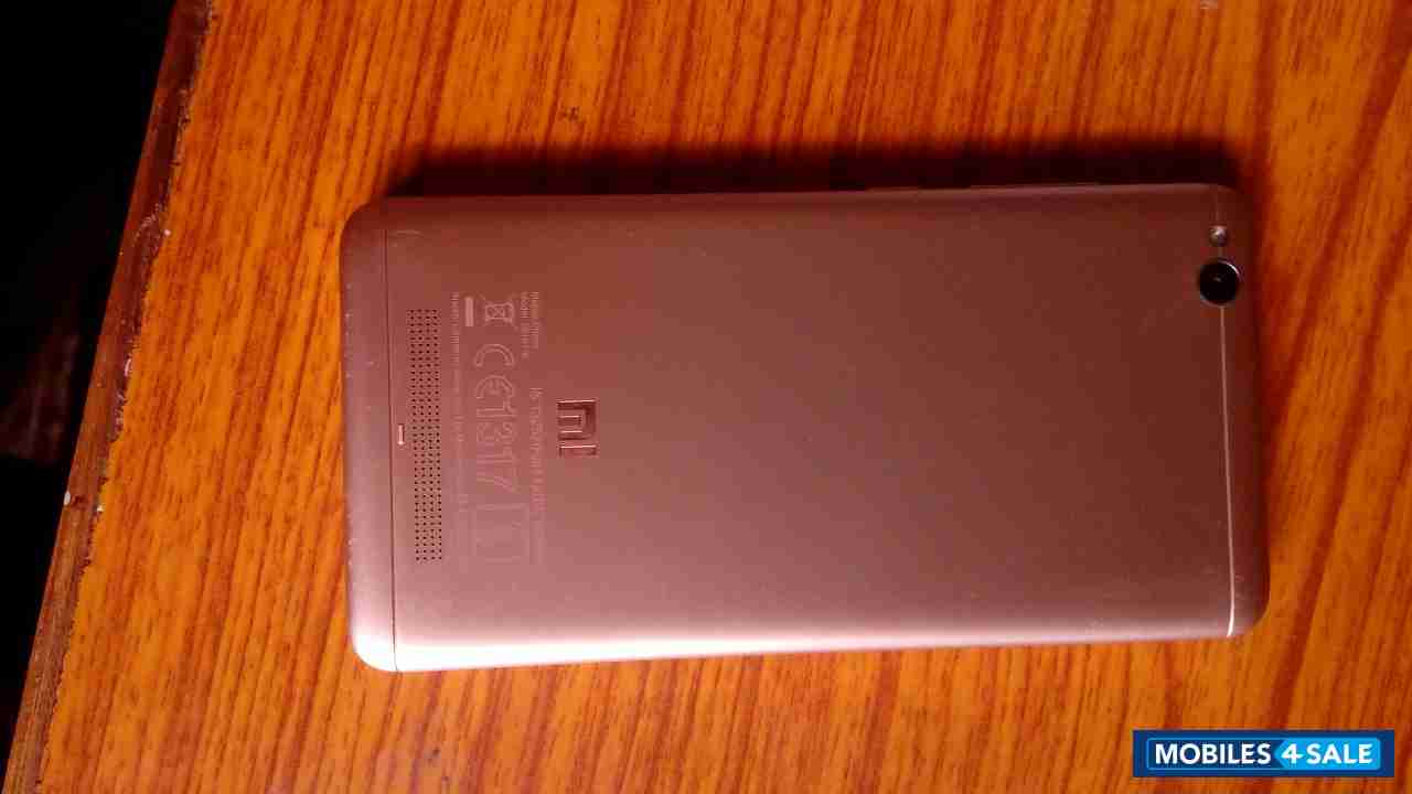 Golden Xiaomi Redmi 4A
