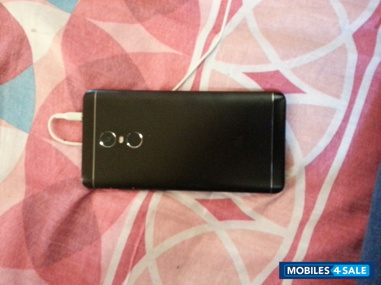 Black Xiaomi Redmi Note 4