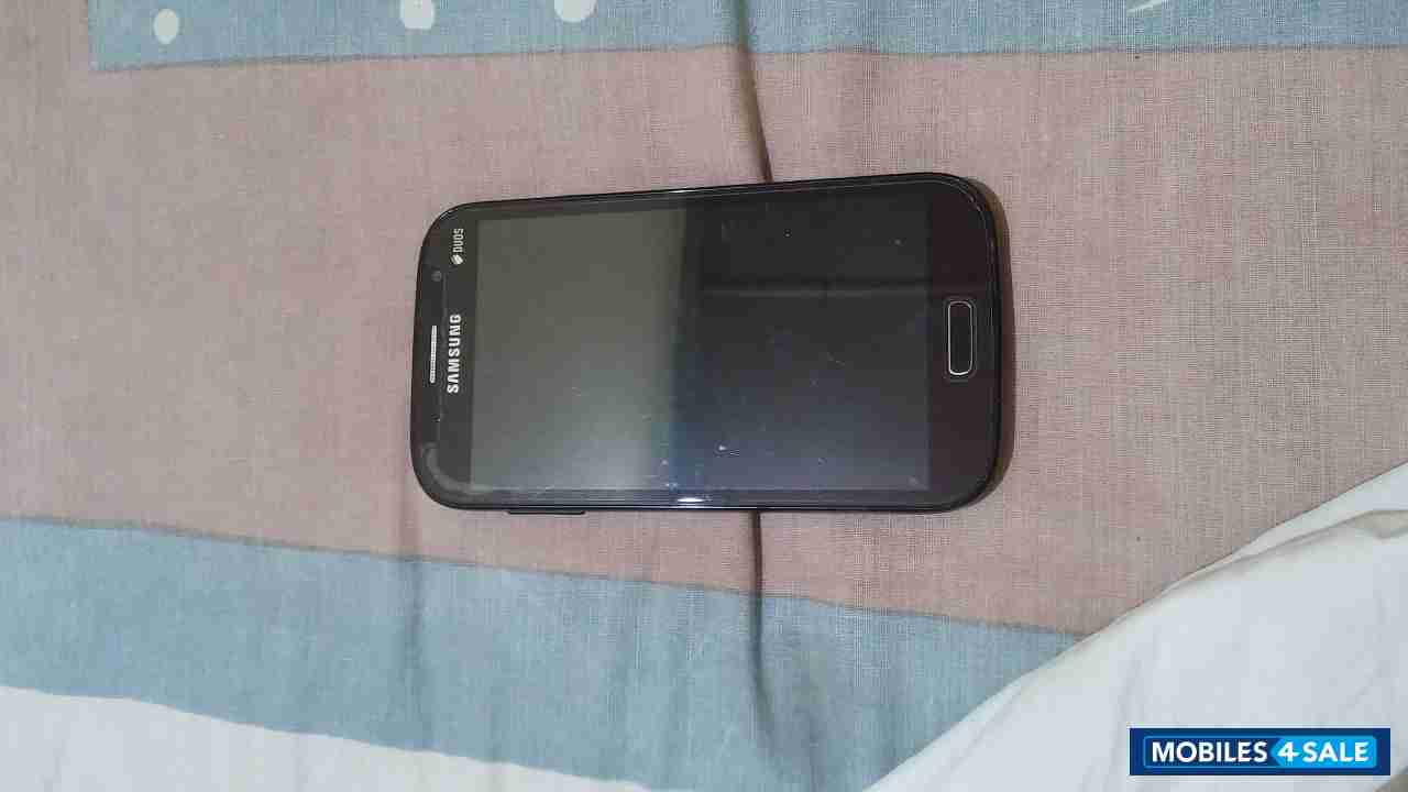 Black Samsung galaxy grand