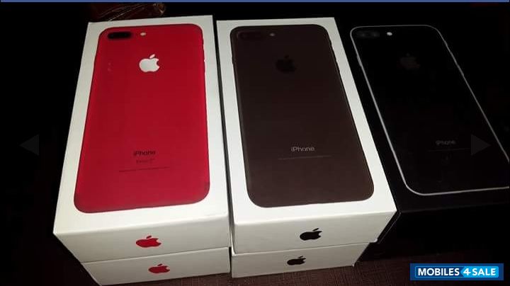Red Apple  IPhone 7