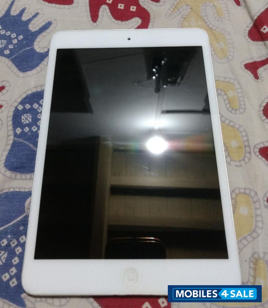 Apple  iPad mini 16gb wifi