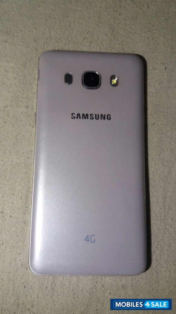 Samsung  J 5