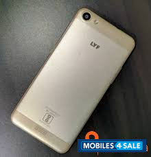 Lyf  Water 11