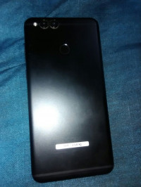 Huawei  Honor 7x