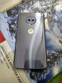 Motorola  X4