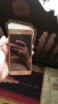 Samsung  Galaxy on 5