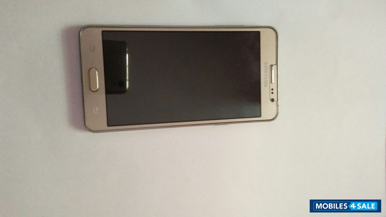 Samsung  Galaxy on 5