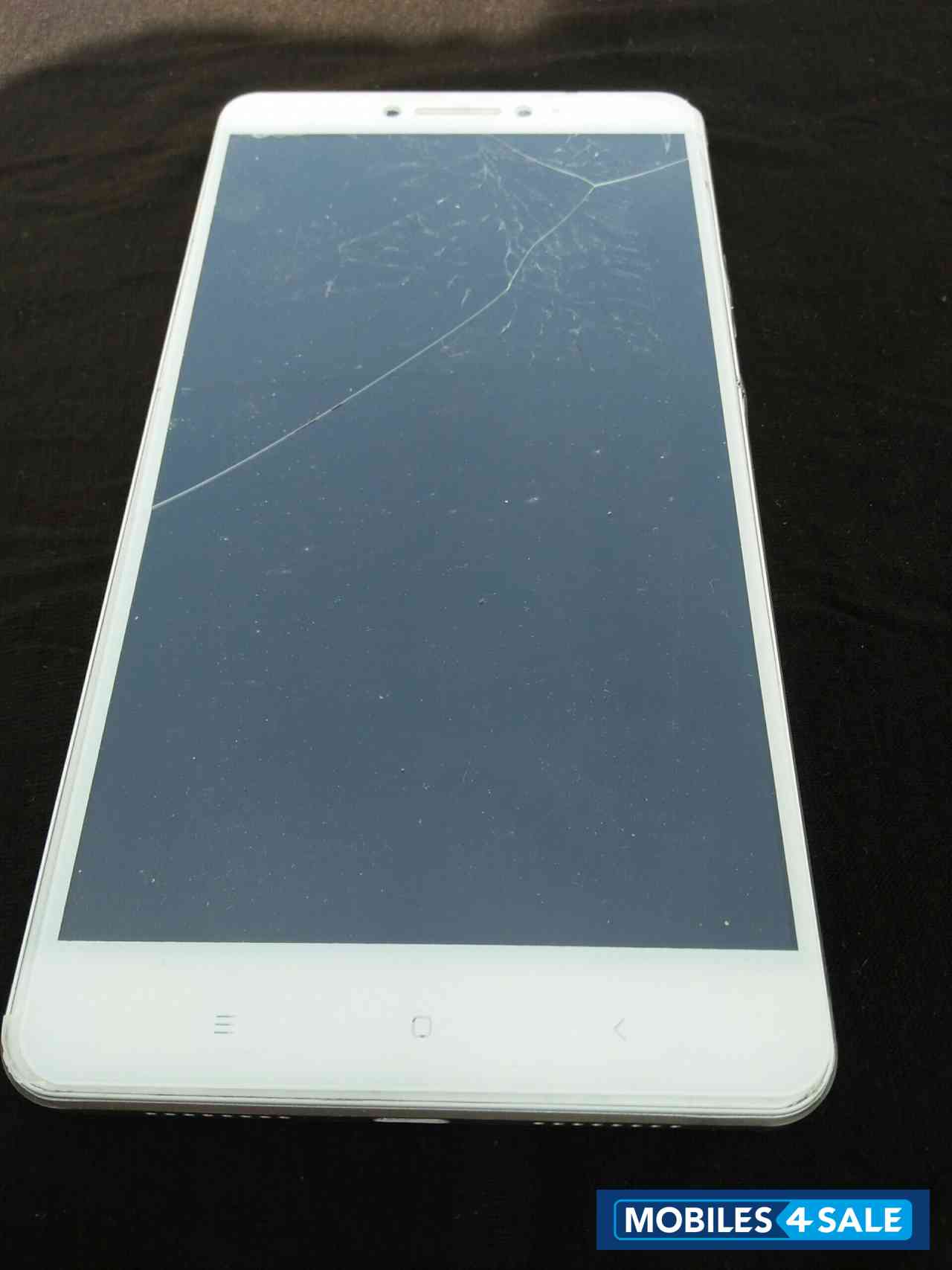 White Xiaomi  Mi Max 3gb, 32gb