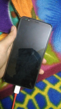 OnePlus  one plus 5t