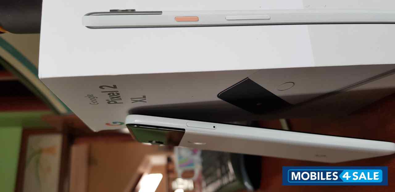 Black And White Google  pixel 2 xl 64GB