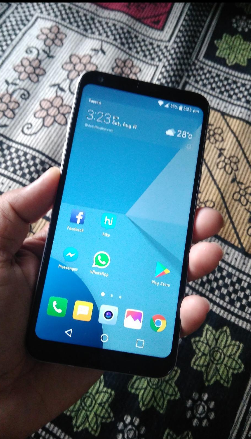 LG  Q6